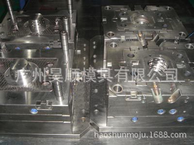 廣州模具 美容梳子 梳子 塑料2.jpg